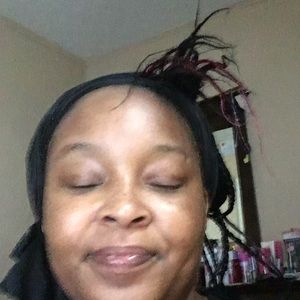 Meet your Posher, Sherry